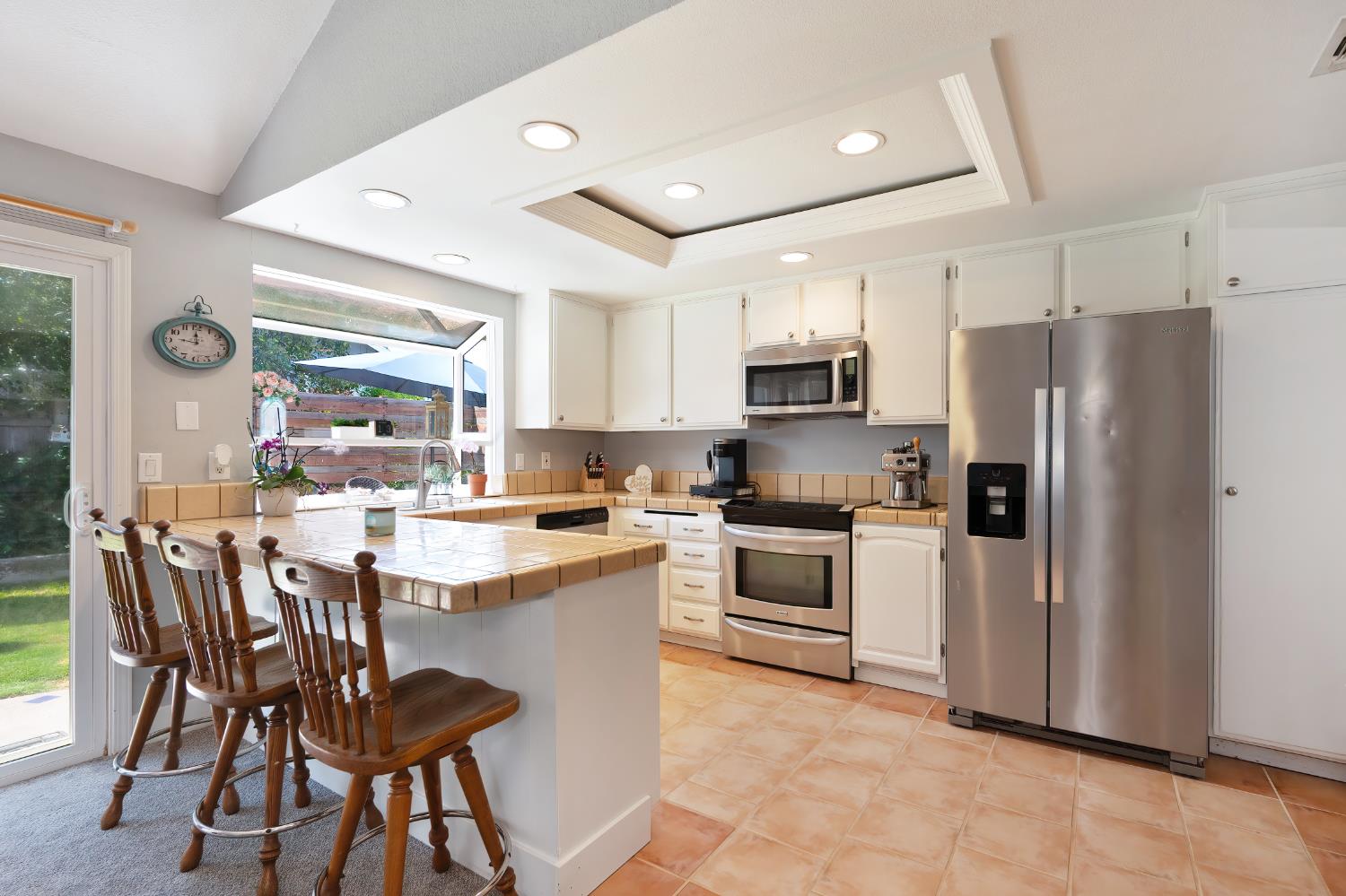 Detail Gallery Image 12 of 33 For 6546 Skyview Dr, Orangevale,  CA 95662 - 4 Beds | 2 Baths