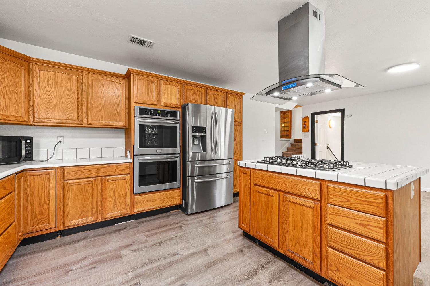 Detail Gallery Image 12 of 44 For 2809 Gardella Ln, Camino,  CA 95709 - 4 Beds | 3/3 Baths