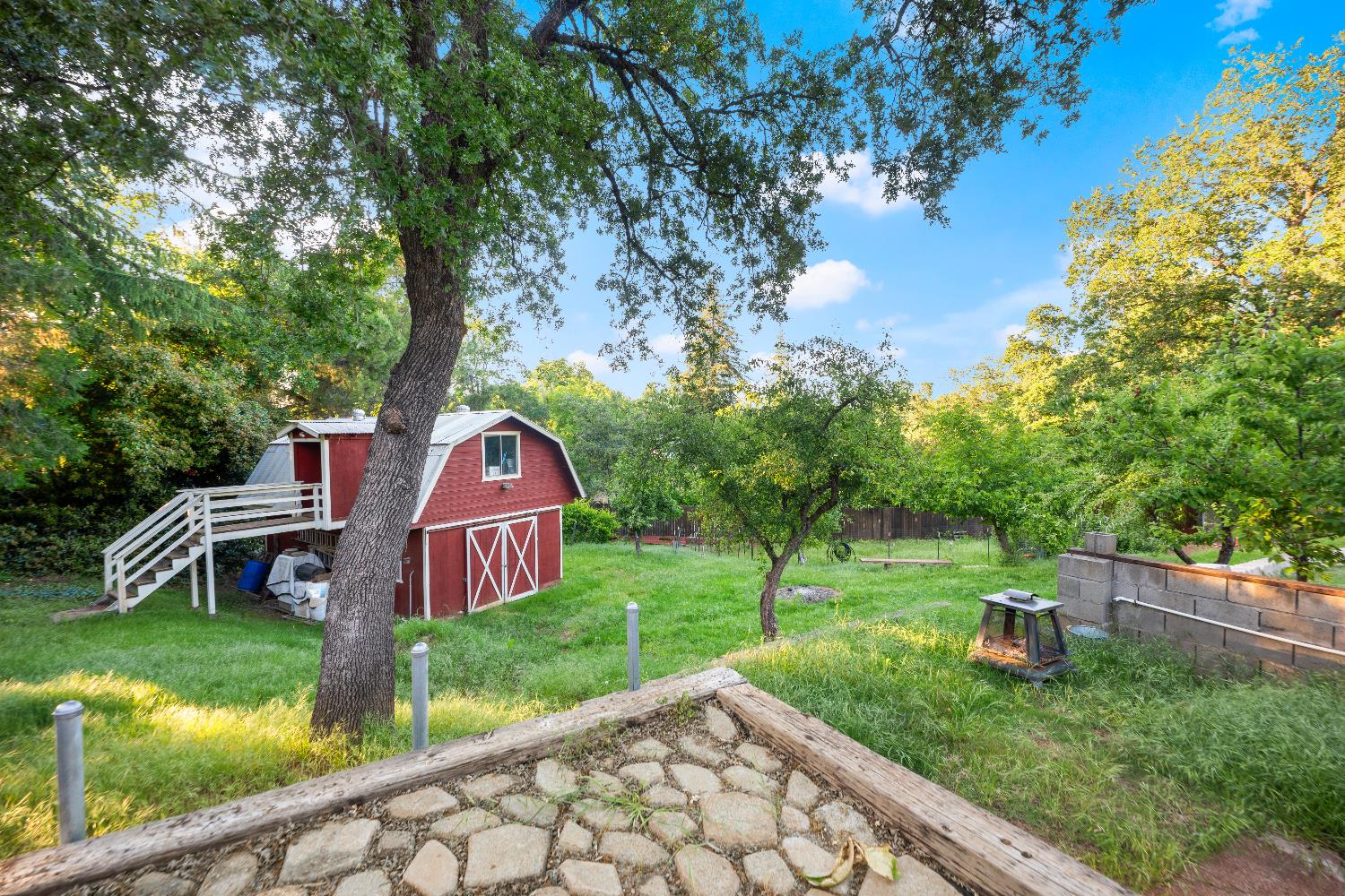 Topside Drive, Auburn, California image 4