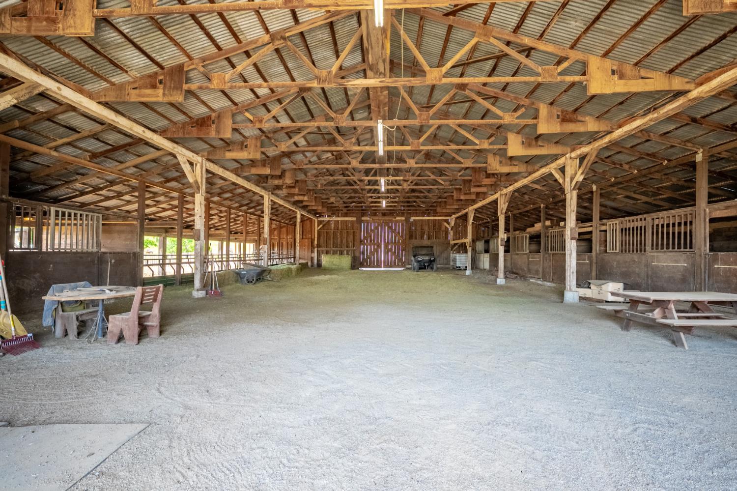 Detail Gallery Image 42 of 89 For 15605 Johnson Rd, Red Bluff,  CA 96080 - 4 Beds | 4 Baths