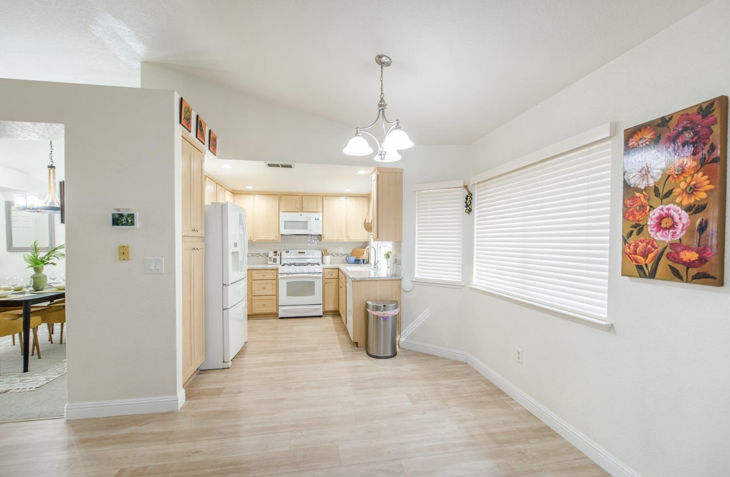 Detail Gallery Image 10 of 44 For 377 Porter St, Woodland,  CA 95695 - 3 Beds | 2 Baths