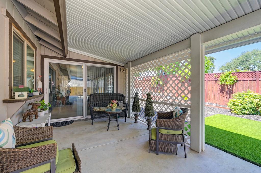 Detail Gallery Image 42 of 58 For 8725 Pathfinder Ct, Orangevale,  CA 95662 - 5 Beds | 3 Baths