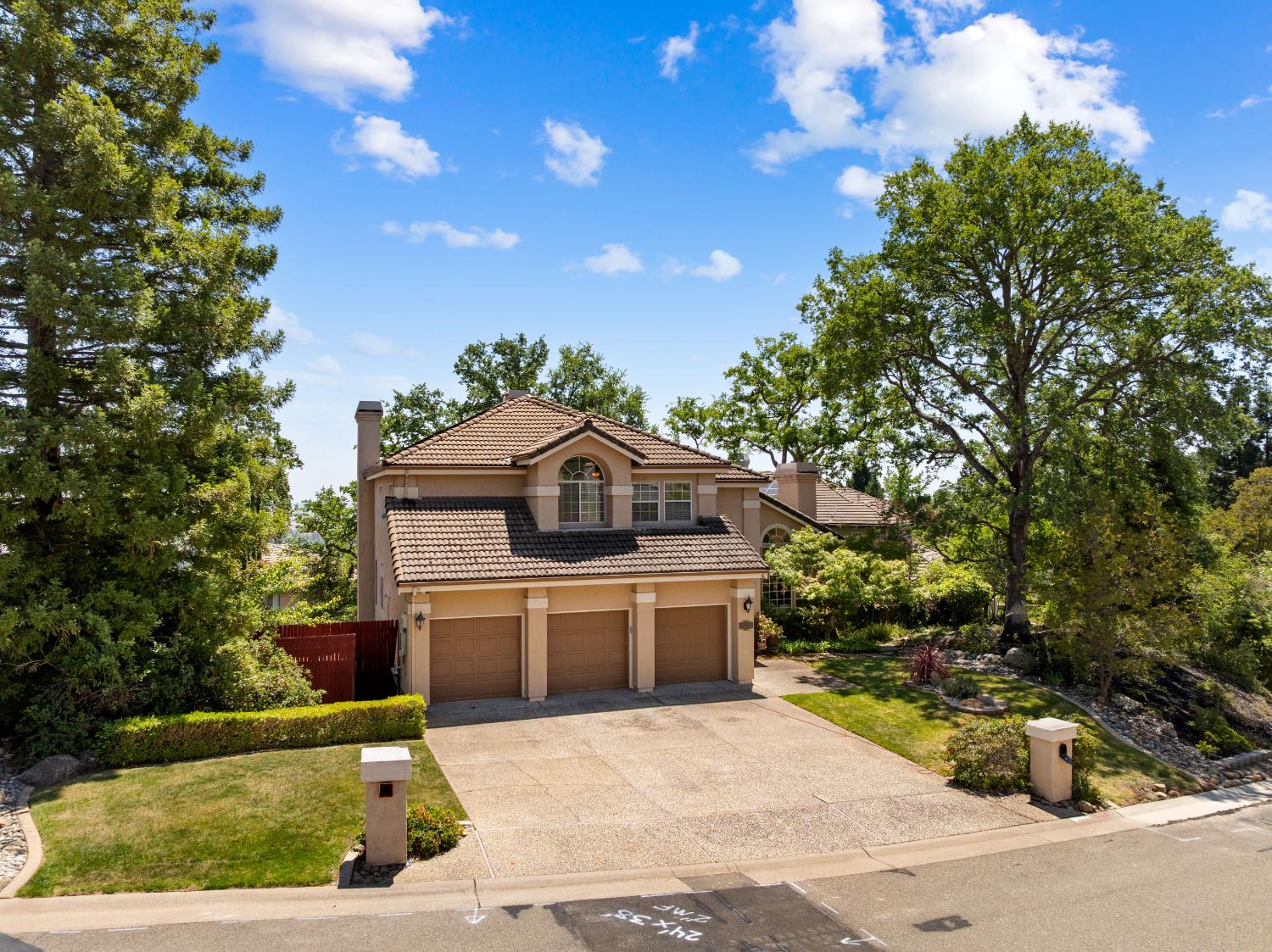 Roble Court, El Dorado Hills, California image 47