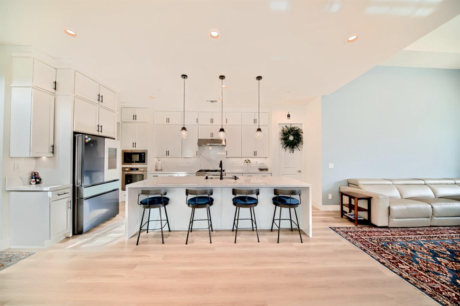 Detail Gallery Image 16 of 98 For 2931 Granger St, Tracy,  CA 95377 - 5 Beds | 4/1 Baths