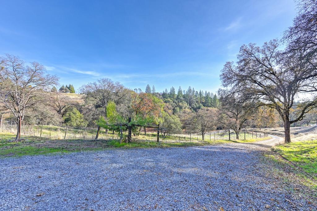 Detail Gallery Image 35 of 43 For 1930 Indian Rock Rd, Cool,  CA 95614 - 3 Beds | 2/1 Baths