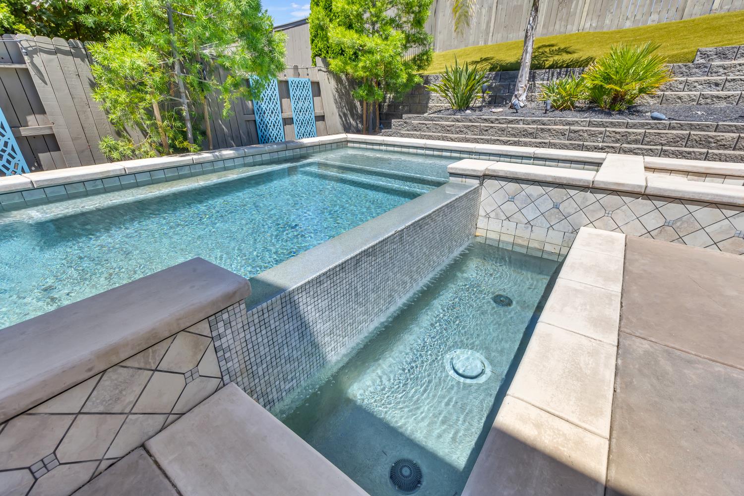 Detail Gallery Image 69 of 76 For 8530 Mandorla Cir, Orangevale,  CA 95662 - 4 Beds | 3/1 Baths