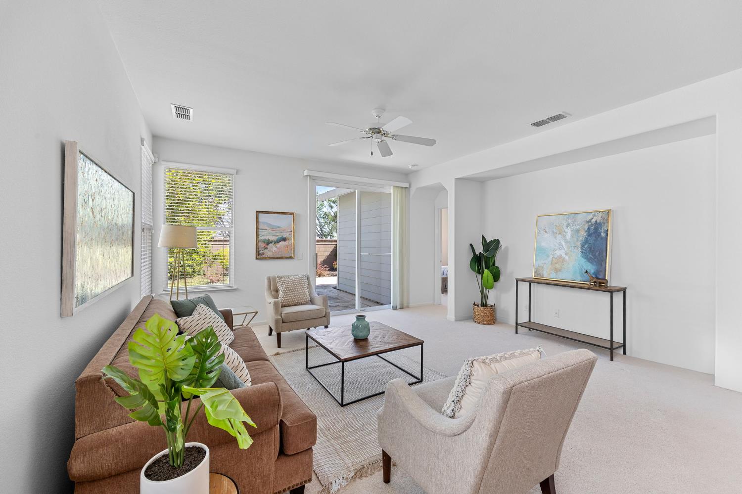 Detail Gallery Image 22 of 66 For 2339 Ryedale Ln, Sacramento,  CA 95835 - 2 Beds | 2 Baths