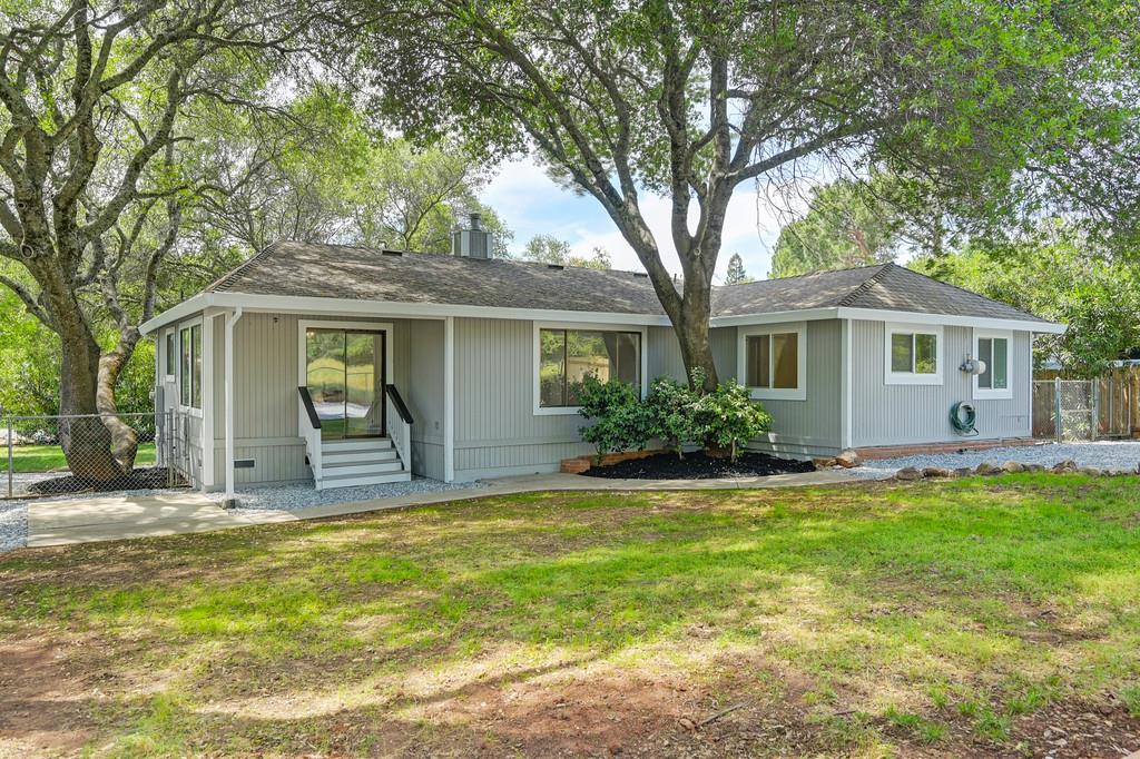 La Crescenta Drive, Cameron Park, California image 36