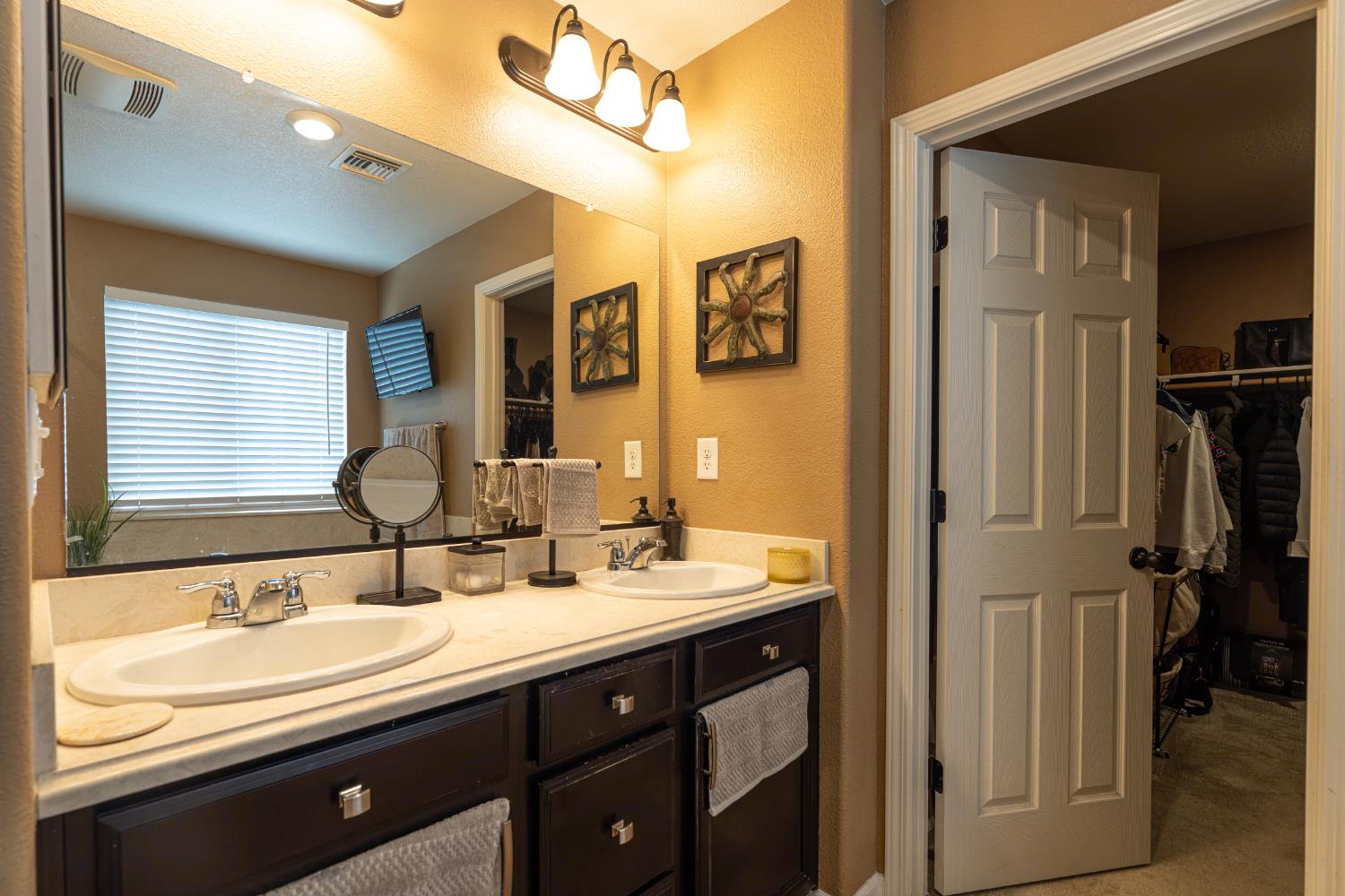 Detail Gallery Image 41 of 52 For 5271 Cloud Crest Way, Sacramento,  CA 95835 - 3 Beds | 2/1 Baths