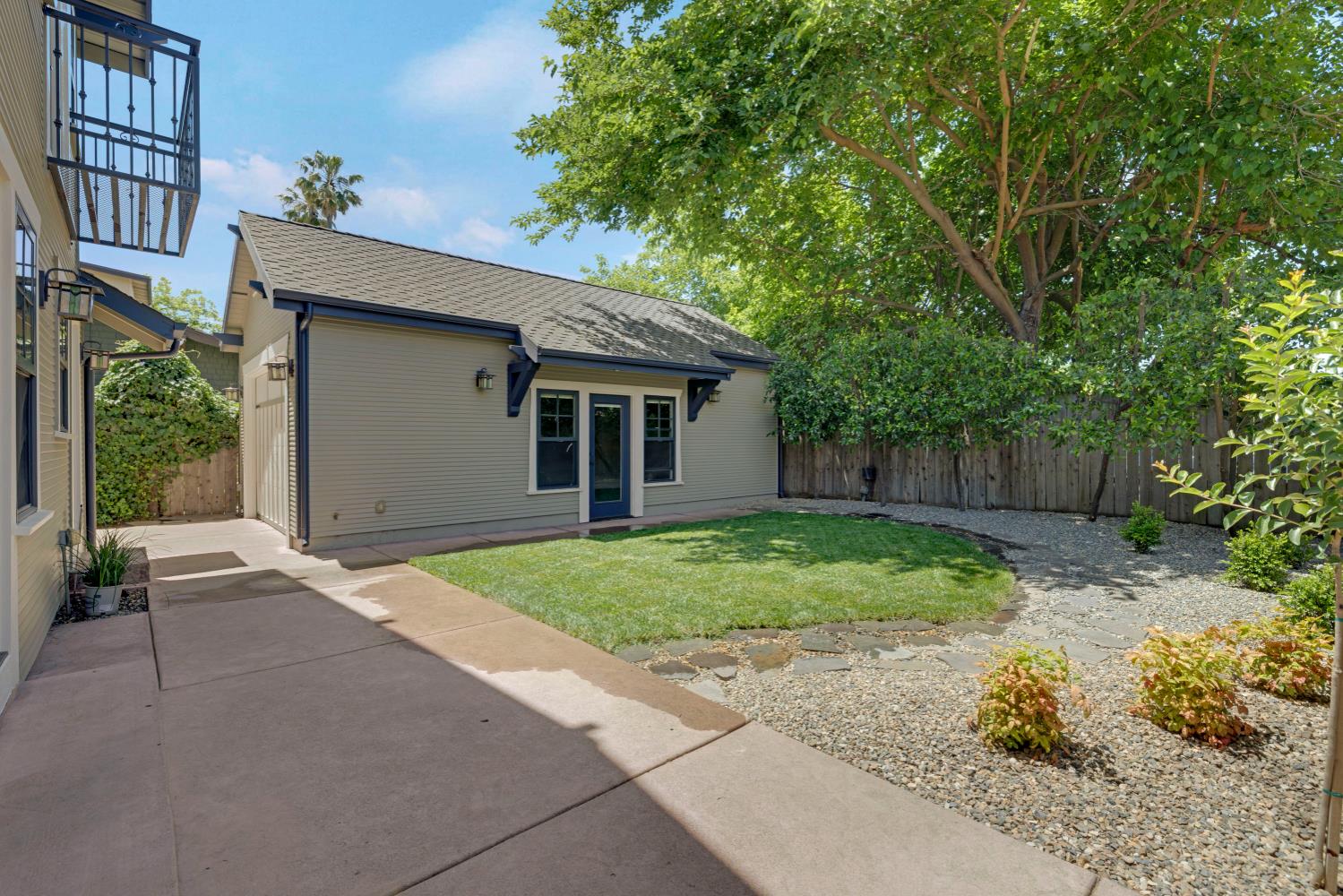 Detail Gallery Image 27 of 31 For 862 38th St, Sacramento,  CA 95816 - 3 Beds | 2/1 Baths
