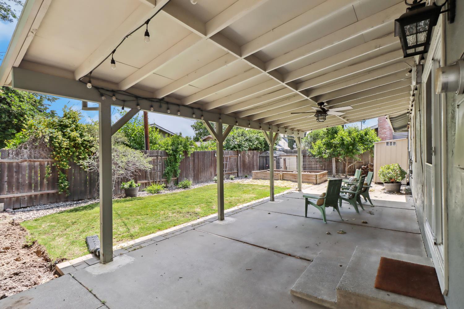Detail Gallery Image 42 of 49 For 1614 Clemson Dr, Davis,  CA 95618 - 2 Beds | 2 Baths