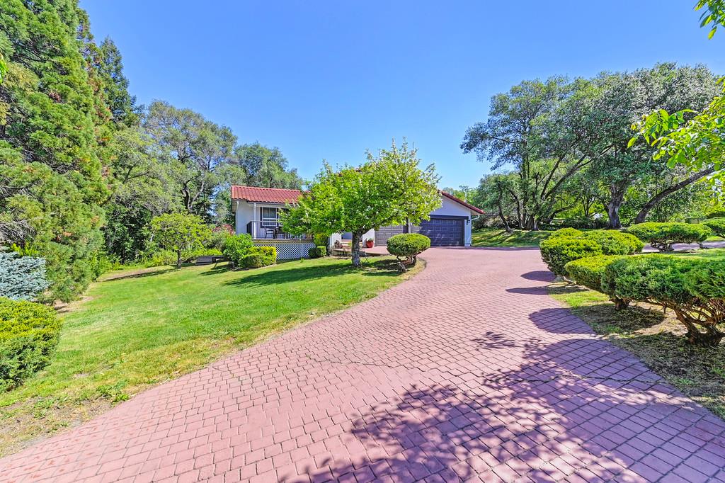 Detail Gallery Image 3 of 58 For 6895 Country Ct, Granite Bay,  CA 95746 - 4 Beds | 3 Baths