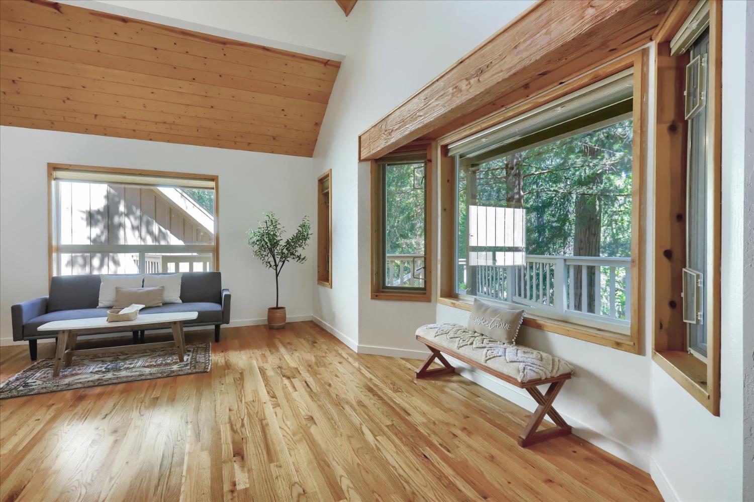 Detail Gallery Image 5 of 76 For 16800 Sun Bloom Way, Nevada City,  CA 95959 - 4 Beds | 3 Baths