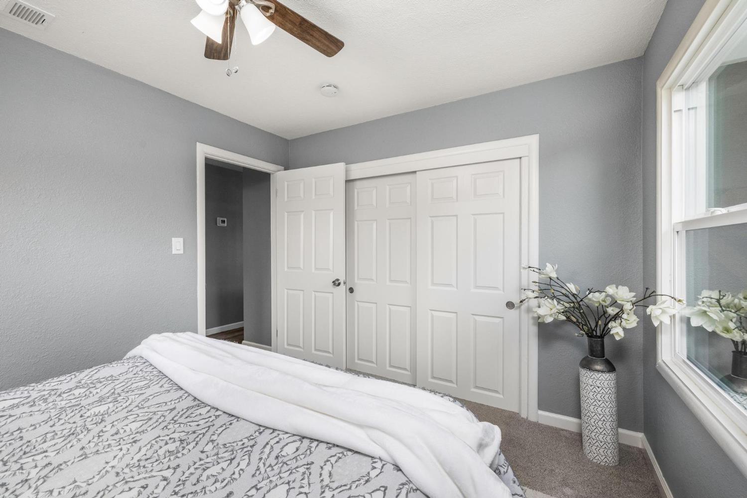 Detail Gallery Image 16 of 27 For 322 N Grant Ave, Manteca,  CA 95336 - 2 Beds | 1 Baths