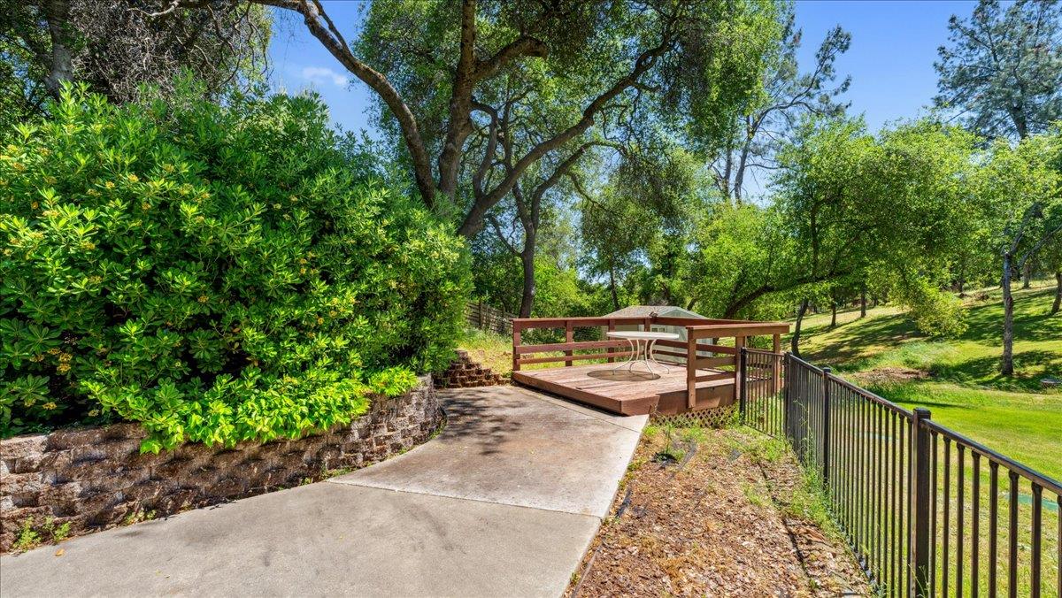 Rim View Circle, Auburn, California image 4