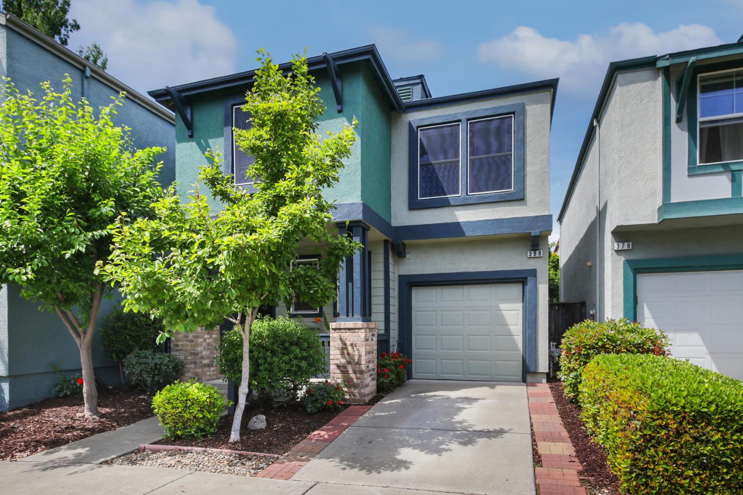 Detail Gallery Image 1 of 48 For 388 Metro Ln, West Sacramento,  CA 95605 - 3 Beds | 2/1 Baths