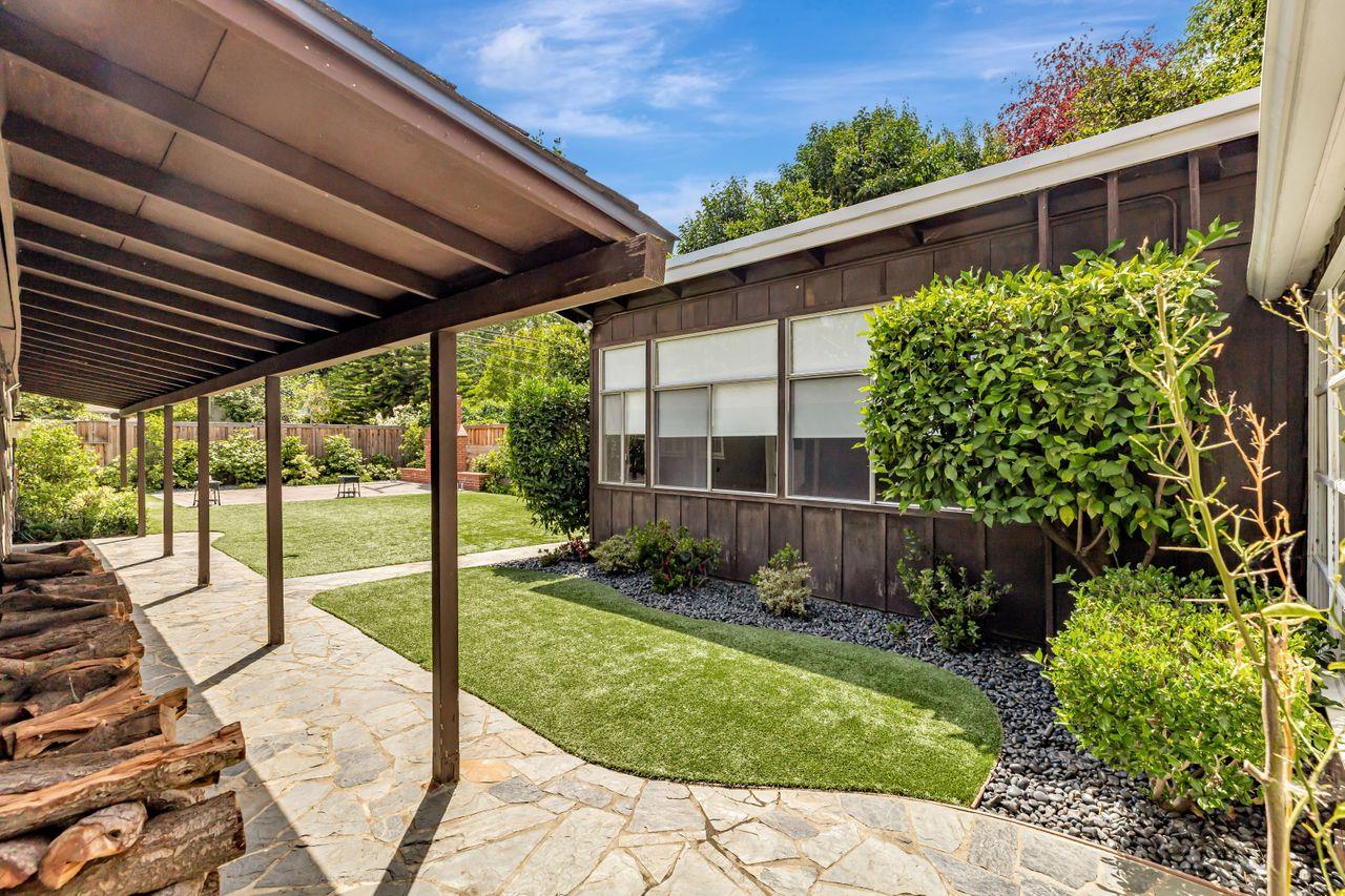 Detail Gallery Image 58 of 68 For 1800 8th Ave, Sacramento,  CA 95818 - 4 Beds | 1/1 Baths