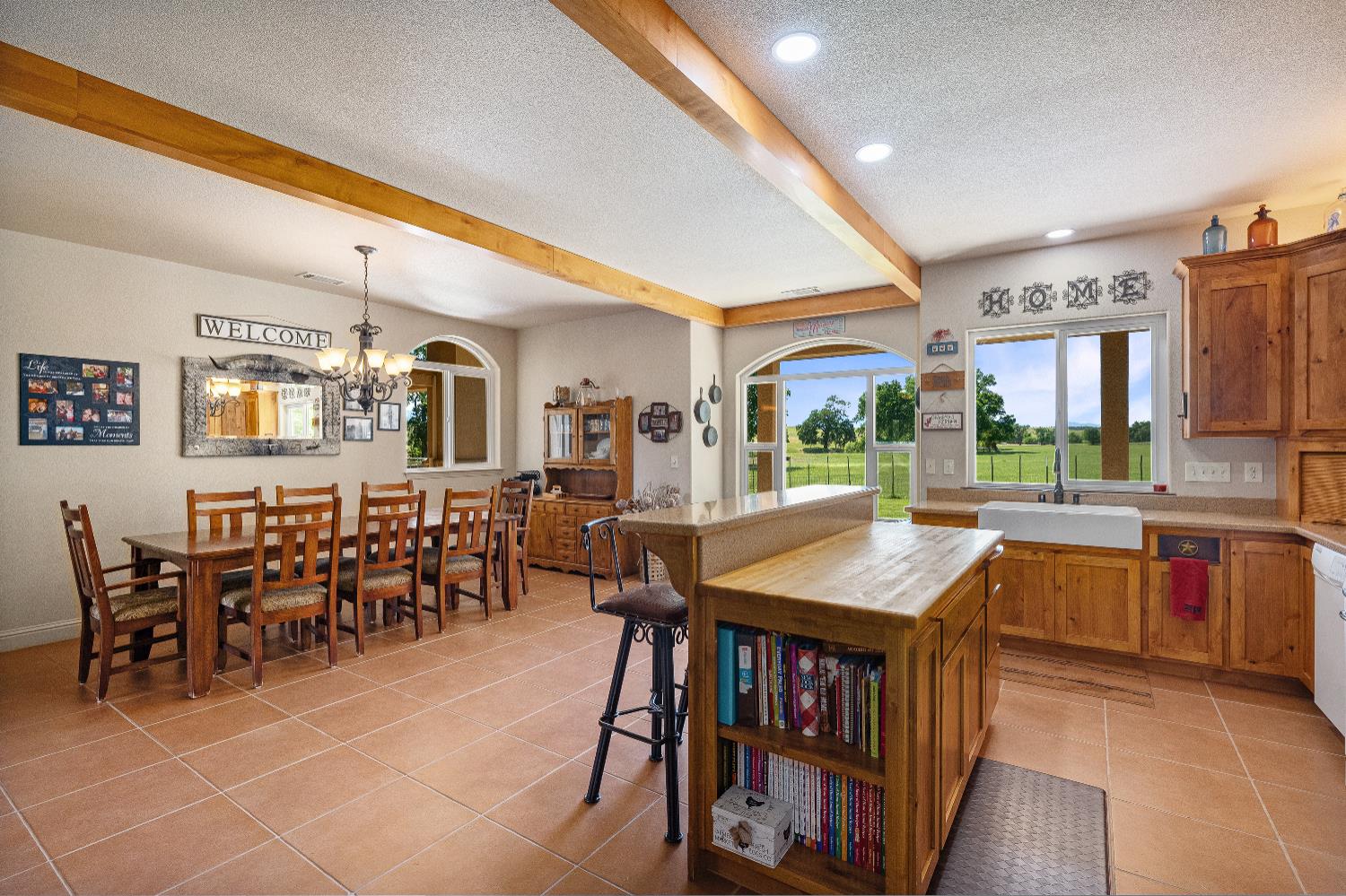 Detail Gallery Image 19 of 89 For 15605 Johnson Rd, Red Bluff,  CA 96080 - 4 Beds | 4 Baths