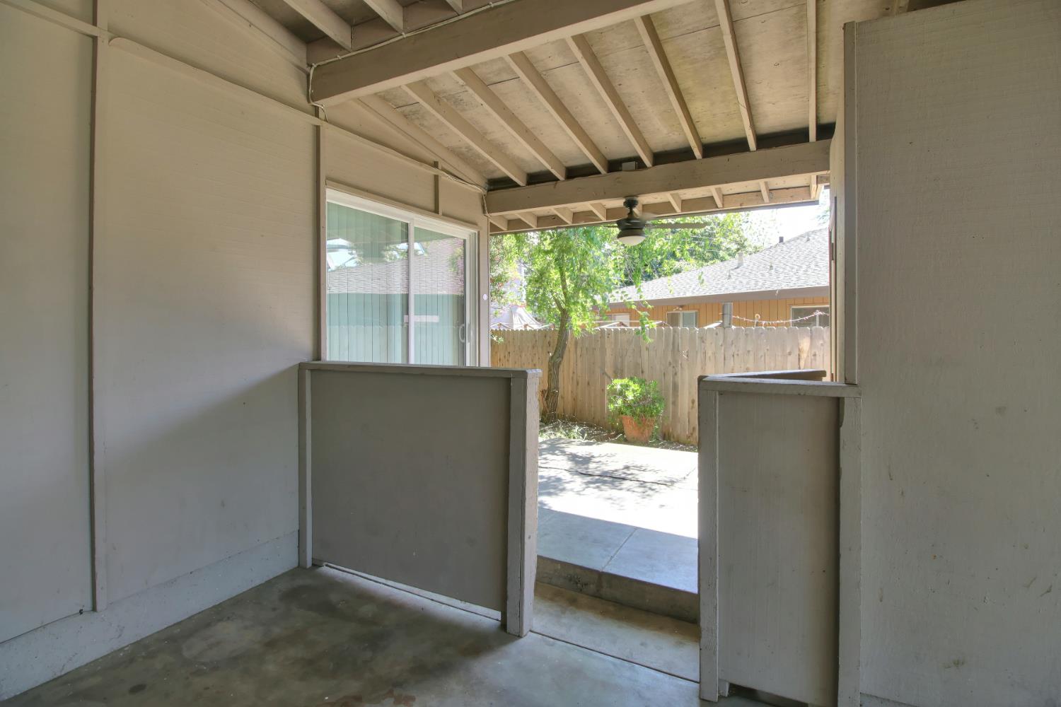 Detail Gallery Image 23 of 43 For 4920 Douvan Ct, Carmichael,  CA 95608 - – Beds | – Baths