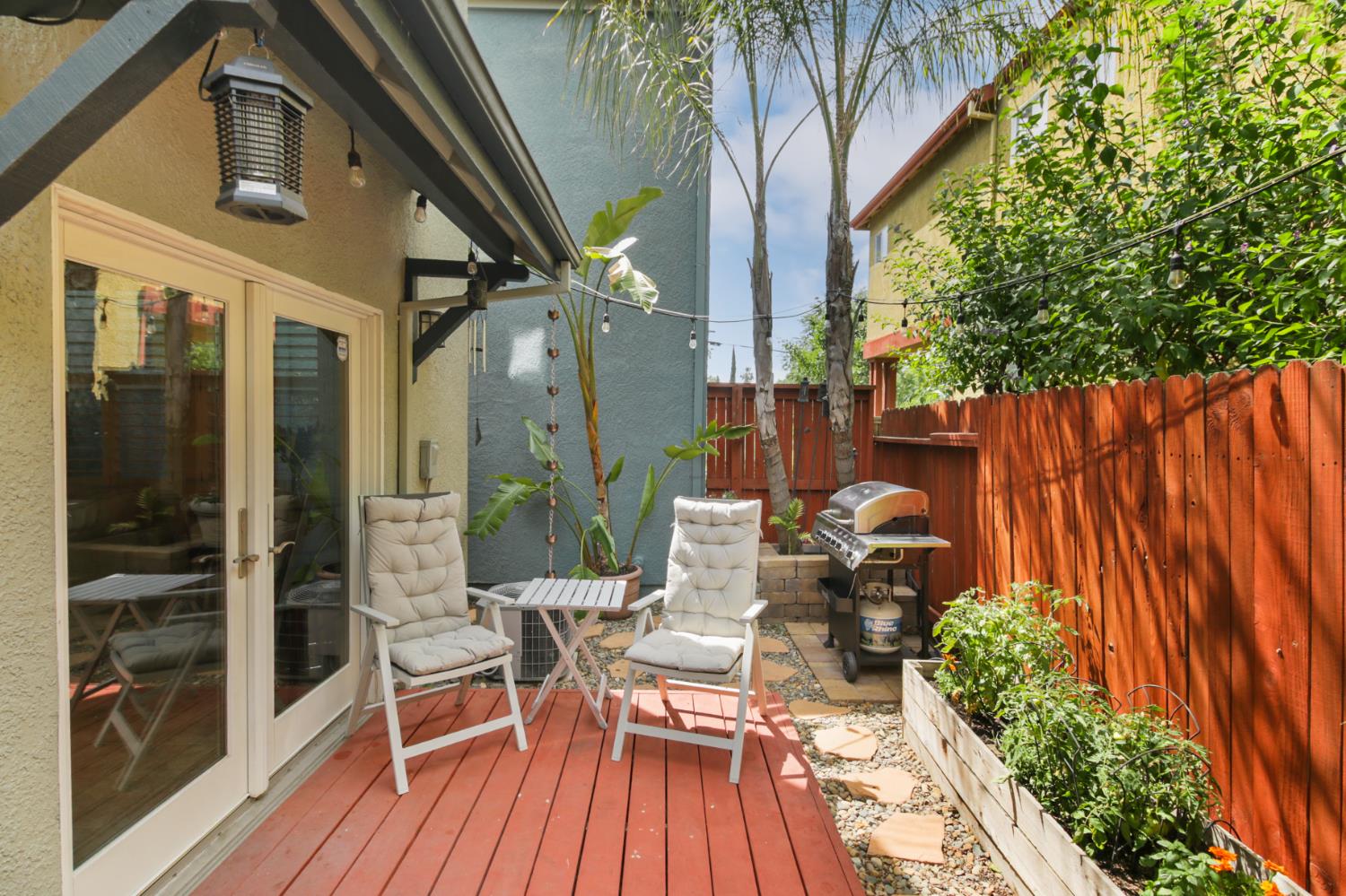 Detail Gallery Image 37 of 48 For 388 Metro Ln, West Sacramento,  CA 95605 - 3 Beds | 2/1 Baths