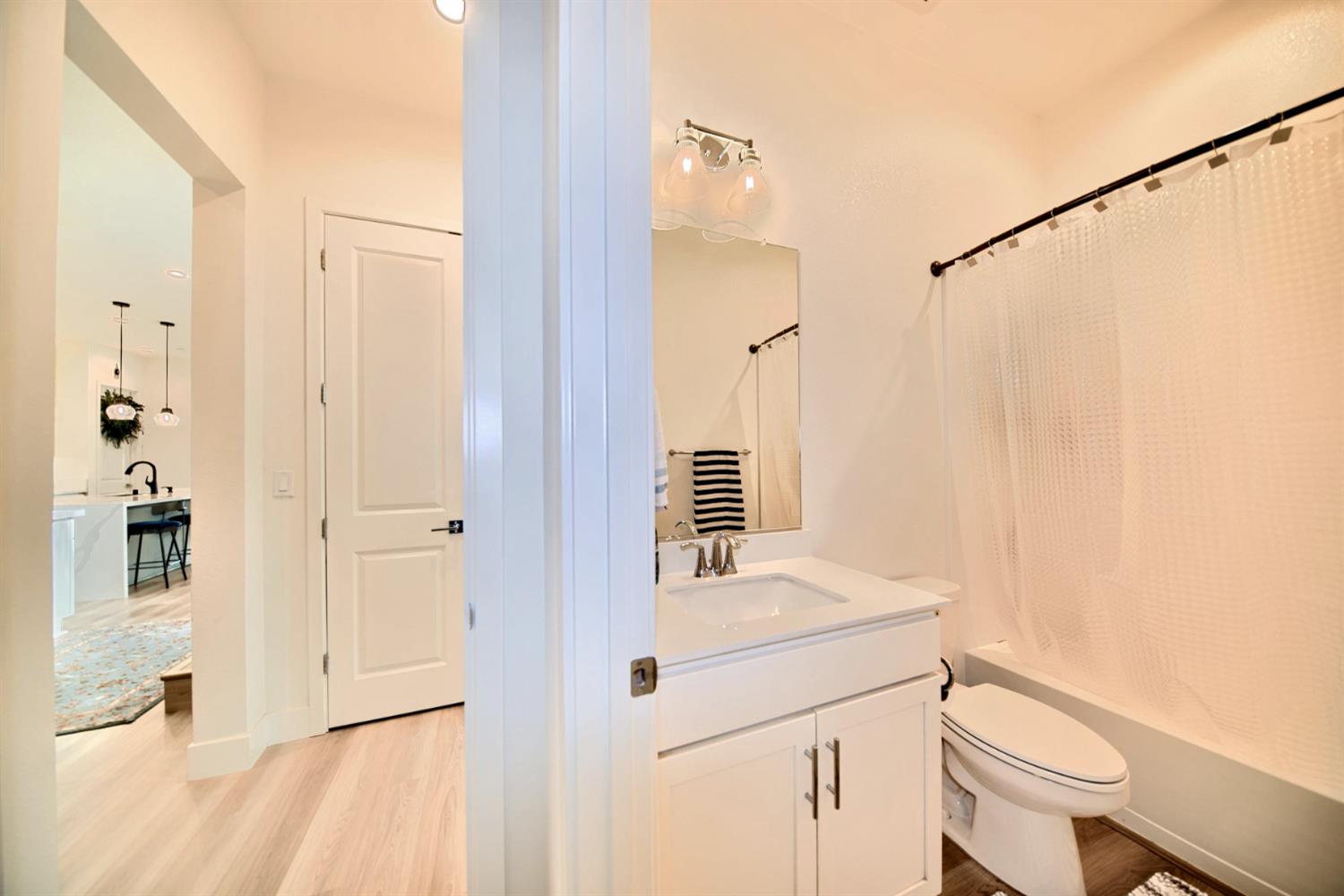 Detail Gallery Image 40 of 98 For 2931 Granger St, Tracy,  CA 95377 - 5 Beds | 4/1 Baths