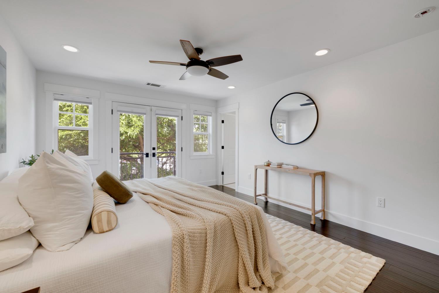 Detail Gallery Image 17 of 31 For 862 38th St, Sacramento,  CA 95816 - 3 Beds | 2/1 Baths