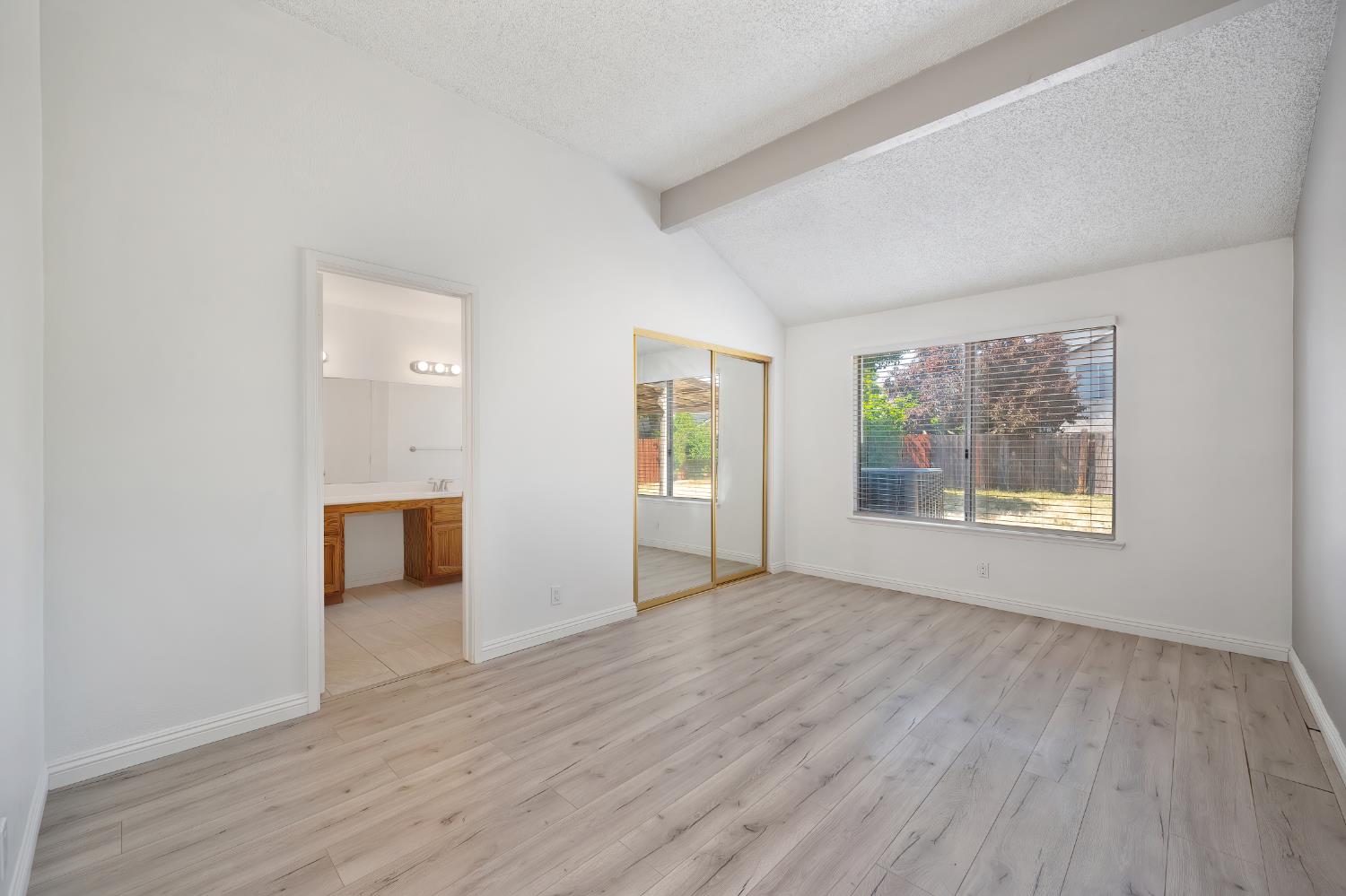 Detail Gallery Image 18 of 28 For 4123 Sea Meadow Way, Sacramento,  CA 95823 - 3 Beds | 2 Baths