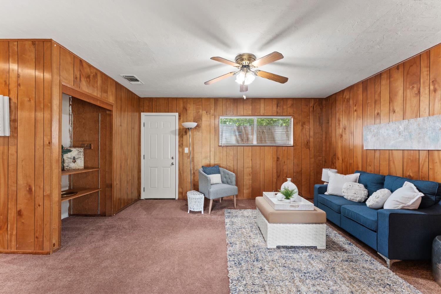 Detail Gallery Image 11 of 23 For 1325 Glenwood Rd, Sacramento,  CA 95864 - 3 Beds | 2 Baths
