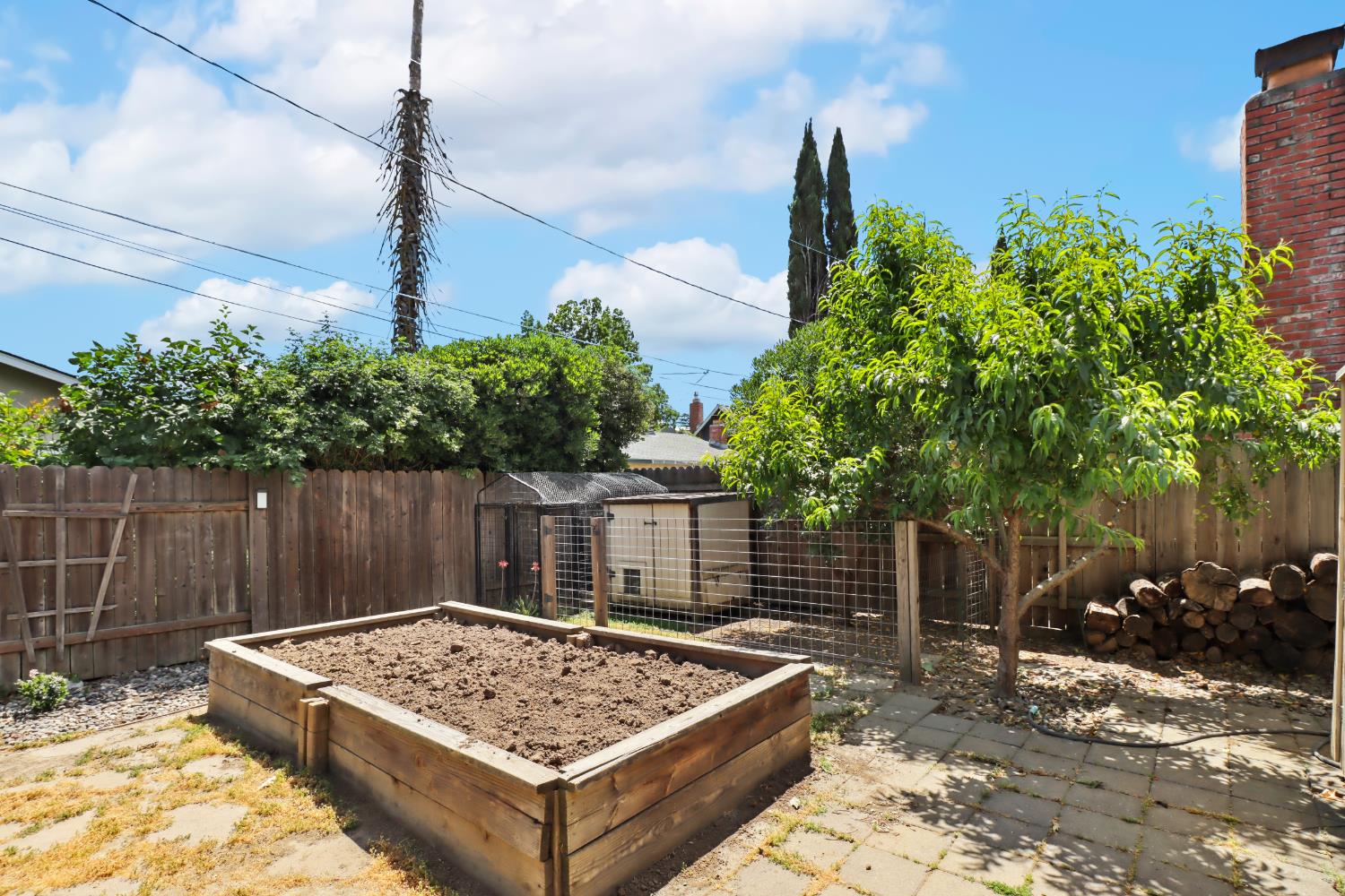 Detail Gallery Image 45 of 49 For 1614 Clemson Dr, Davis,  CA 95618 - 2 Beds | 2 Baths