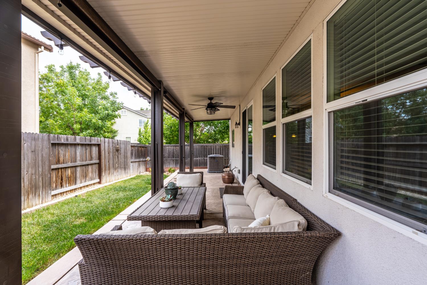 Detail Gallery Image 48 of 52 For 5271 Cloud Crest Way, Sacramento,  CA 95835 - 3 Beds | 2/1 Baths