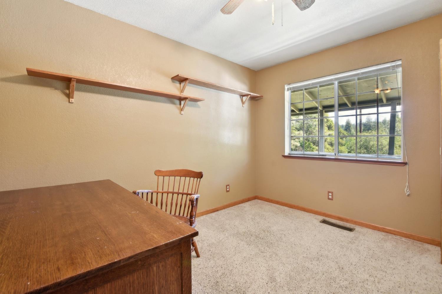 Detail Gallery Image 16 of 23 For 1840 Mary Ct, Placerville,  CA 95667 - 3 Beds | 2 Baths