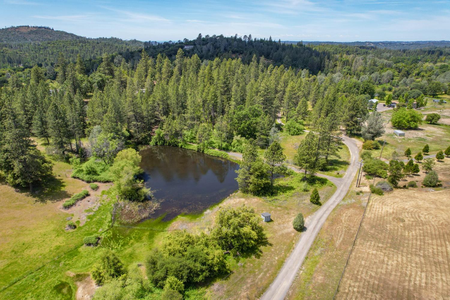Detail Gallery Image 74 of 96 For 3081 Little Spur, Somerset,  CA 95684 - 3 Beds | 2 Baths