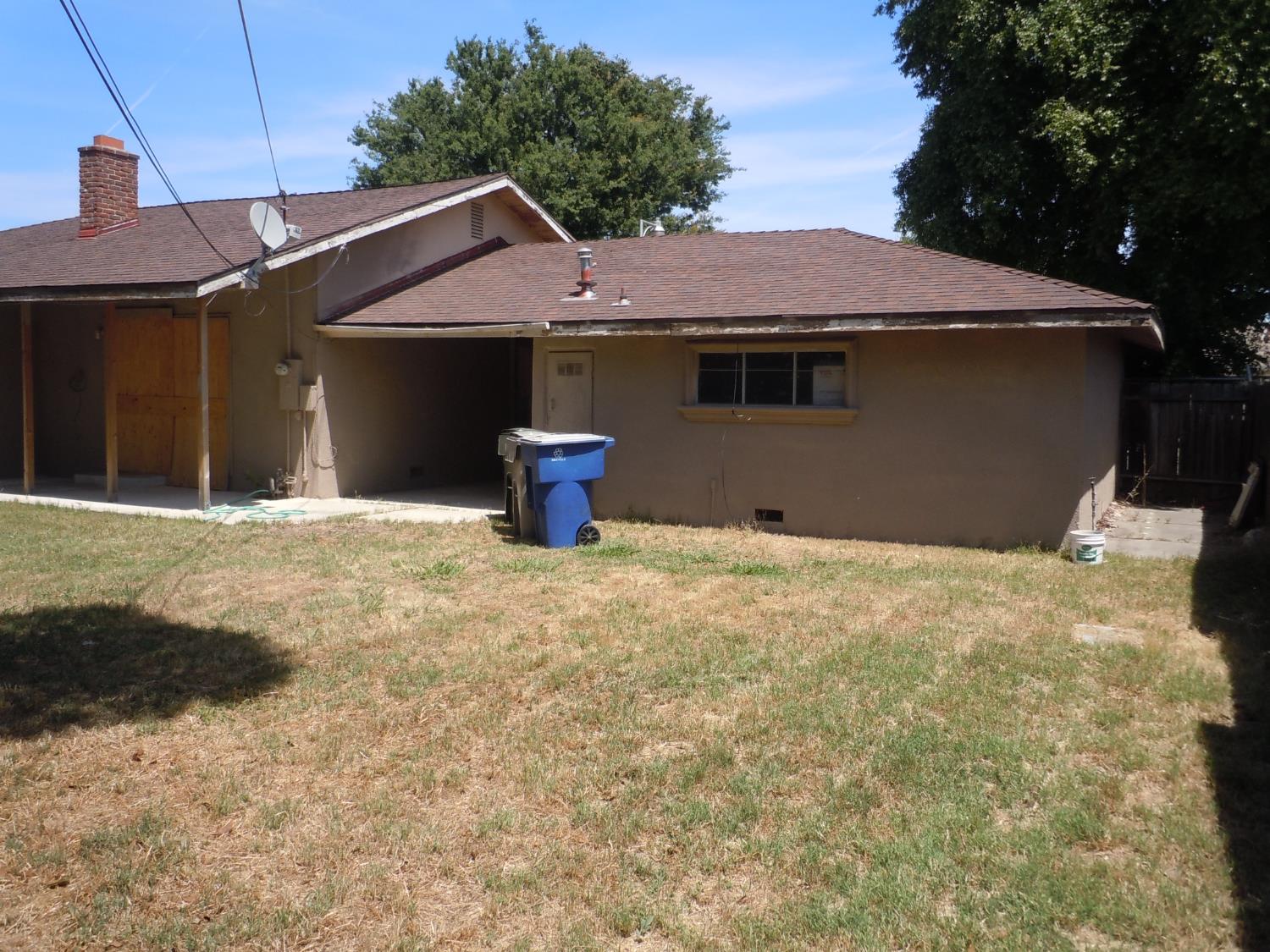 Detail Gallery Image 27 of 33 For 7100 20th St, Sacramento,  CA 95822 - 3 Beds | 2 Baths
