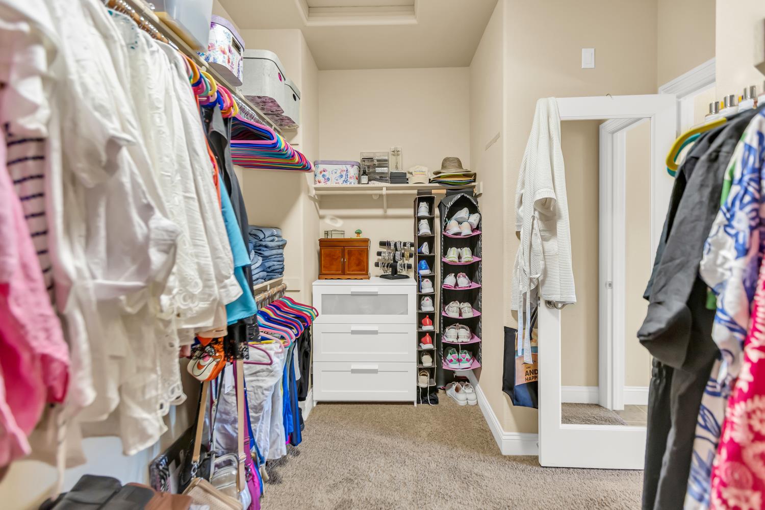 Detail Gallery Image 51 of 76 For 8530 Mandorla Cir, Orangevale,  CA 95662 - 4 Beds | 3/1 Baths