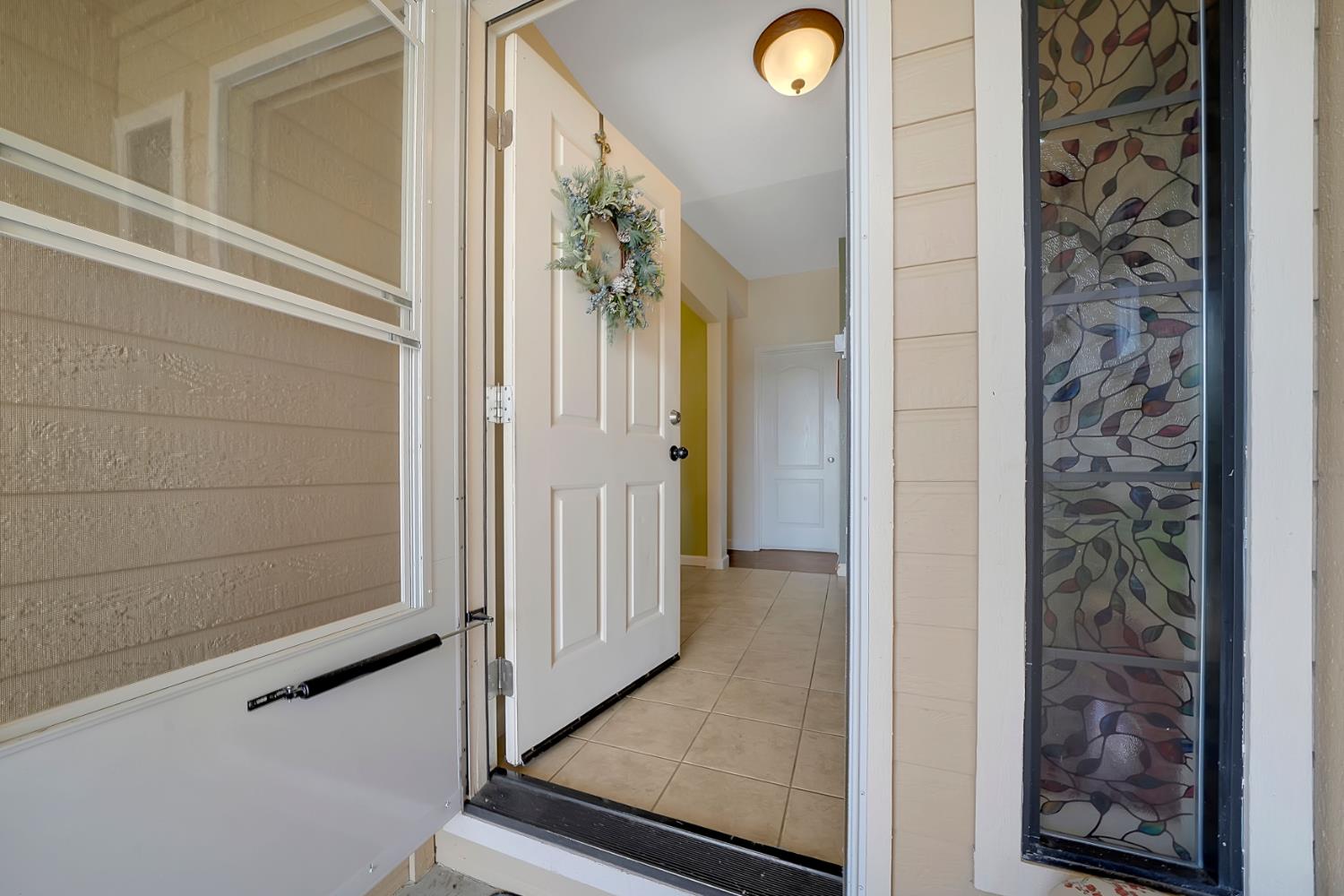 Detail Gallery Image 7 of 31 For 3685 Lakeview Dr, Ione,  CA 95640 - 3 Beds | 2 Baths