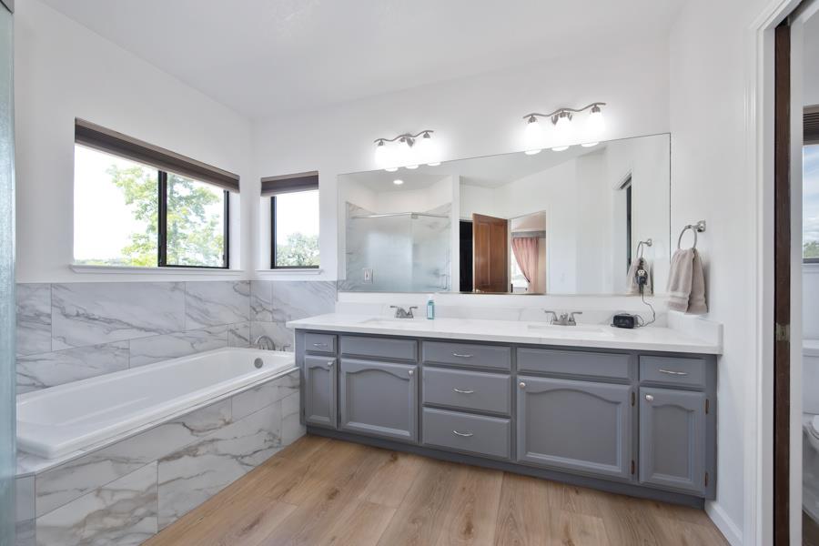 Hidden Creek Drive, Auburn, California image 32