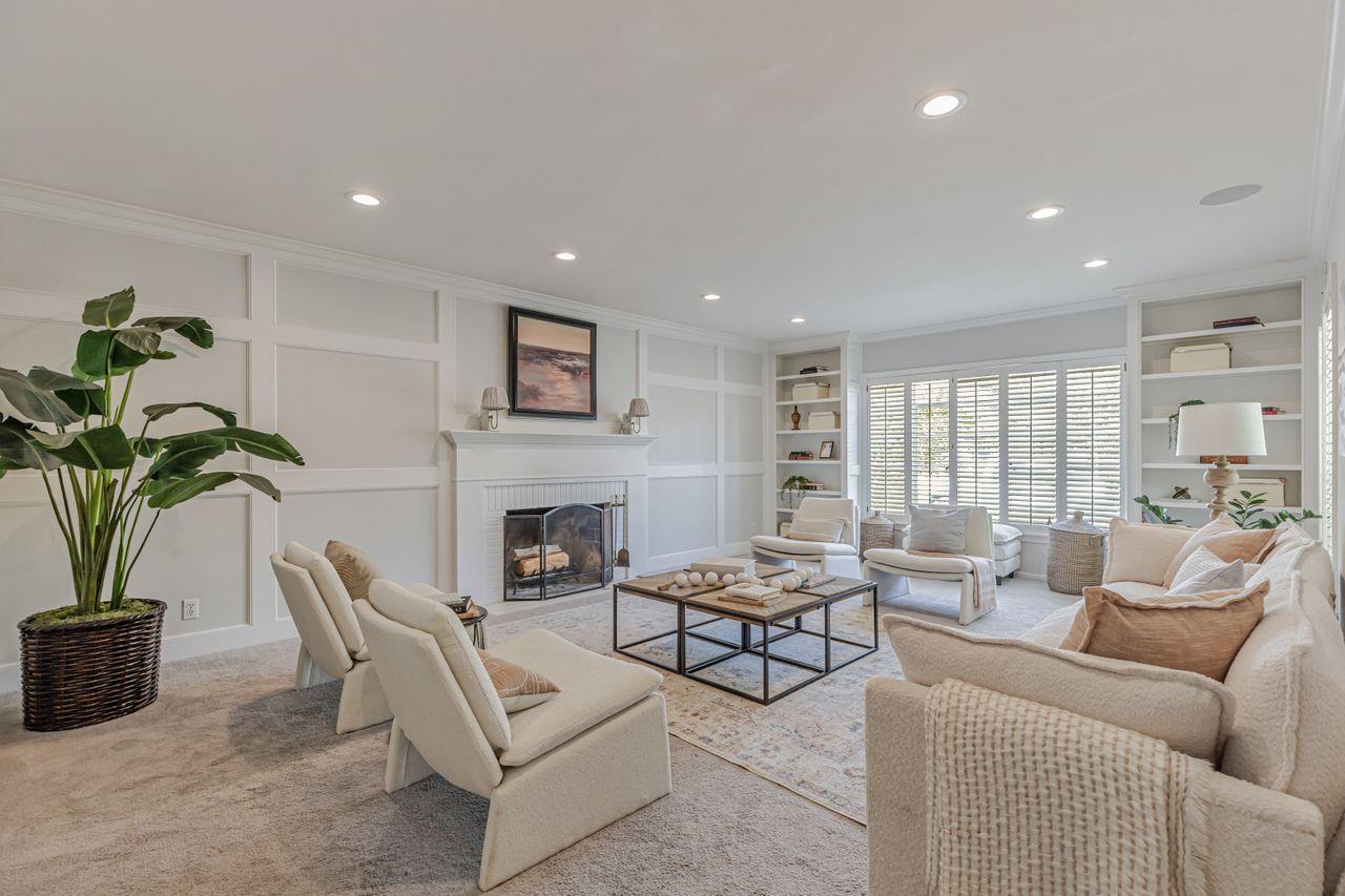 Detail Gallery Image 4 of 68 For 1800 8th Ave, Sacramento,  CA 95818 - 4 Beds | 1/1 Baths