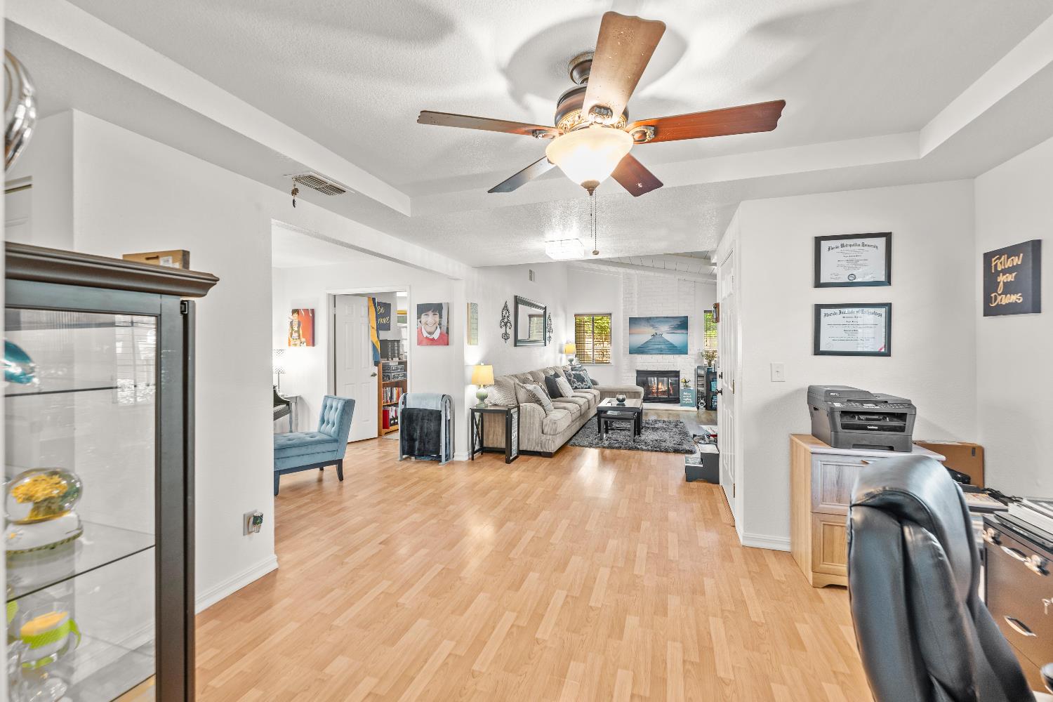 Detail Gallery Image 14 of 53 For 8193 Rose Vine Ln, Fair Oaks,  CA 95628 - 2 Beds | 2 Baths