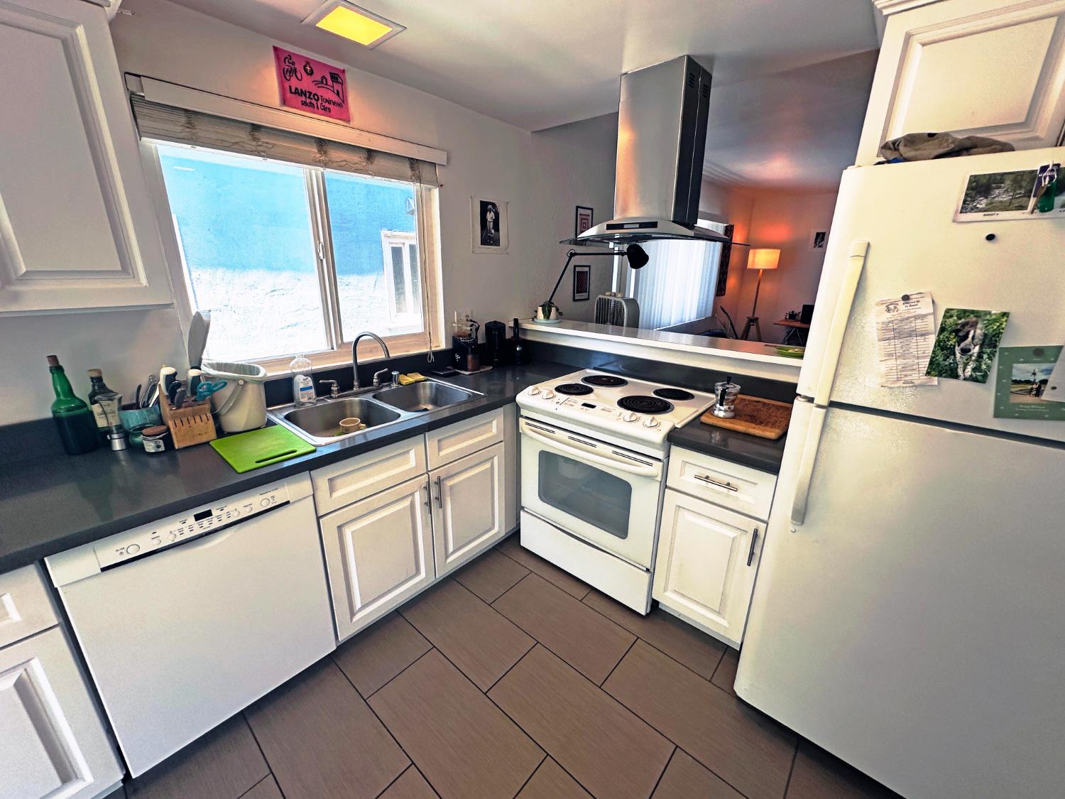 Detail Gallery Image 29 of 43 For 2525 N St, Sacramento,  CA 95816 - – Beds | – Baths