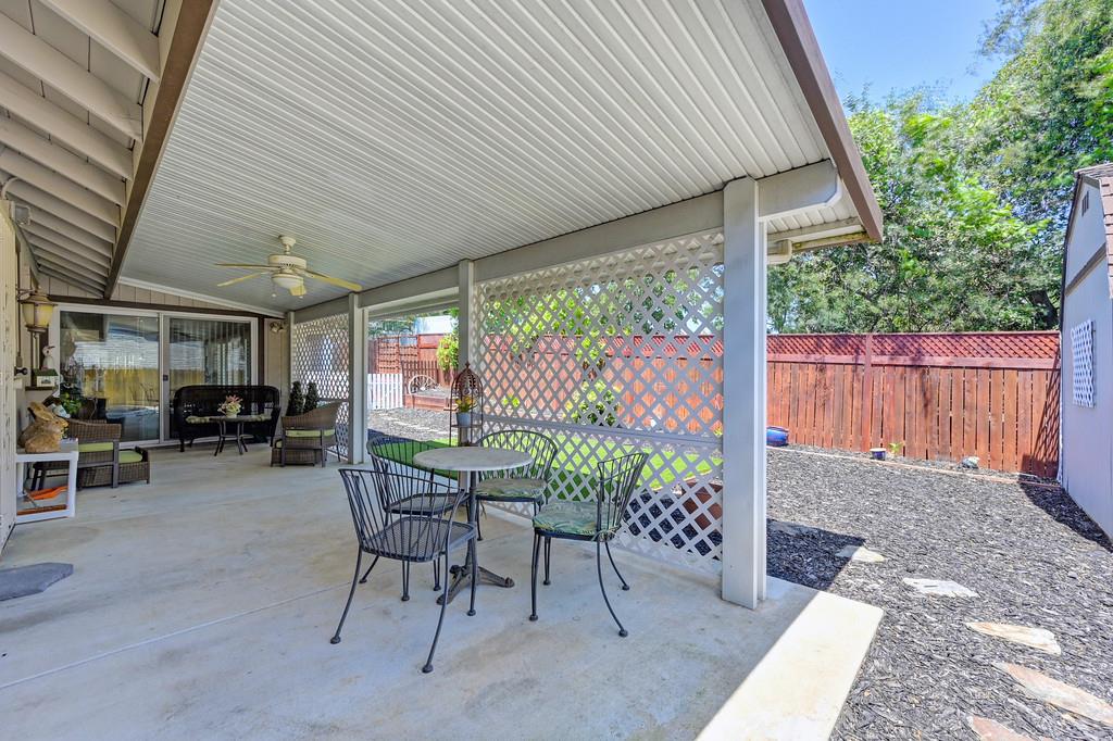 Detail Gallery Image 43 of 58 For 8725 Pathfinder Ct, Orangevale,  CA 95662 - 5 Beds | 3 Baths