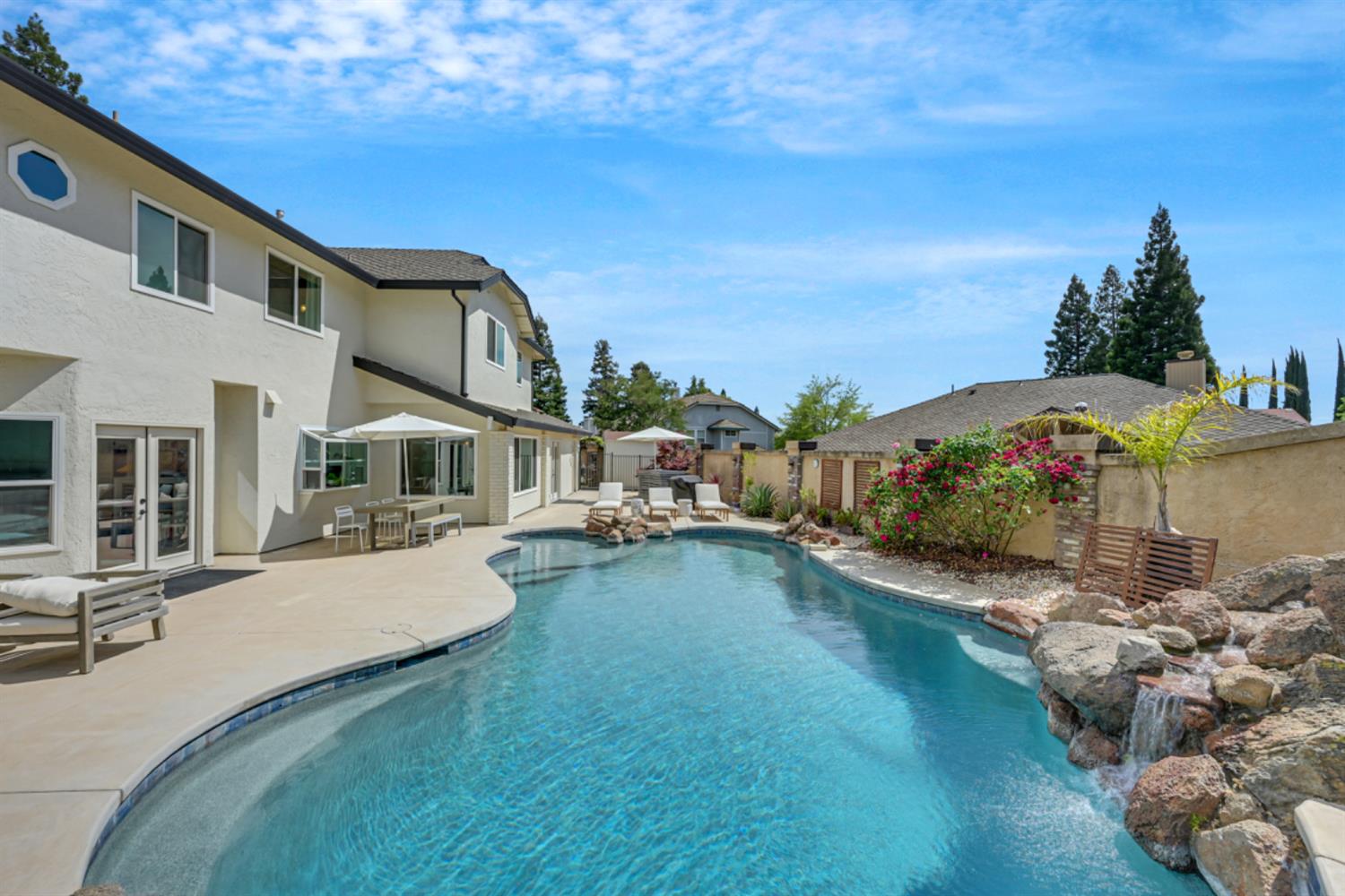 Detail Gallery Image 69 of 84 For 109 Bermuda Ct, Roseville,  CA 95678 - 4 Beds | 2/2 Baths