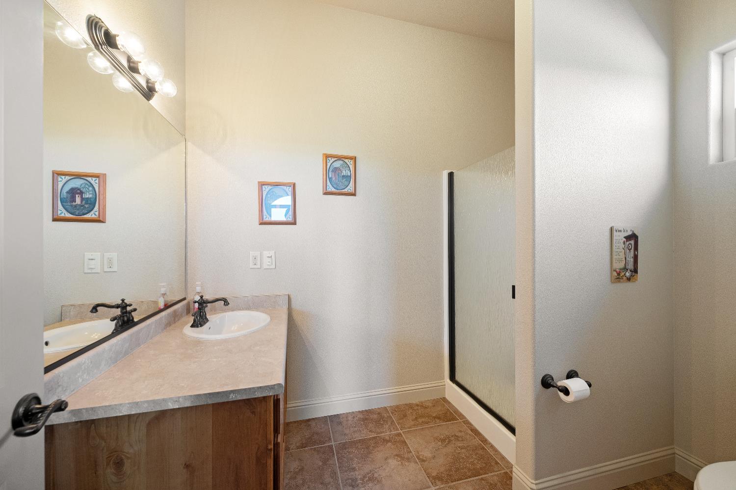 Detail Gallery Image 31 of 89 For 15605 Johnson Rd, Red Bluff,  CA 96080 - 4 Beds | 4 Baths