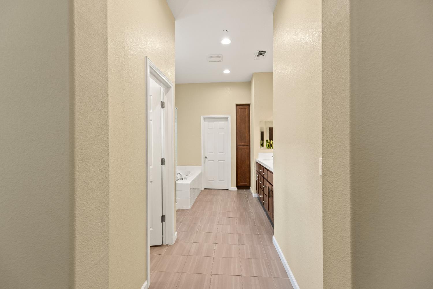 Faxon Drive, Atwater, California image 29