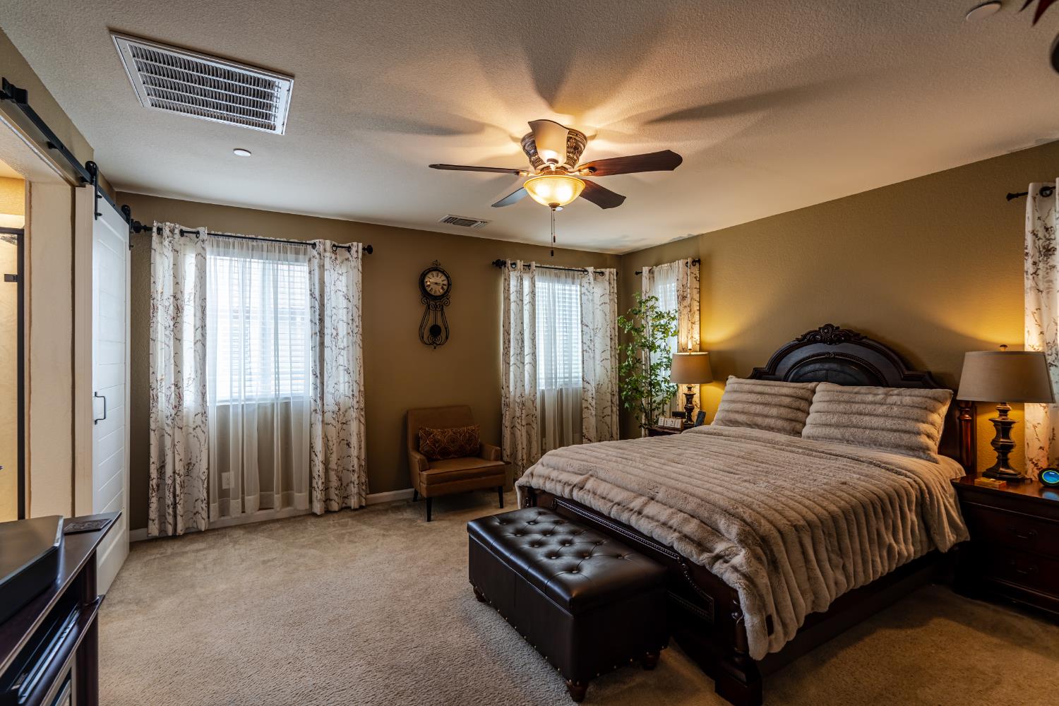 Detail Gallery Image 34 of 52 For 5271 Cloud Crest Way, Sacramento,  CA 95835 - 3 Beds | 2/1 Baths