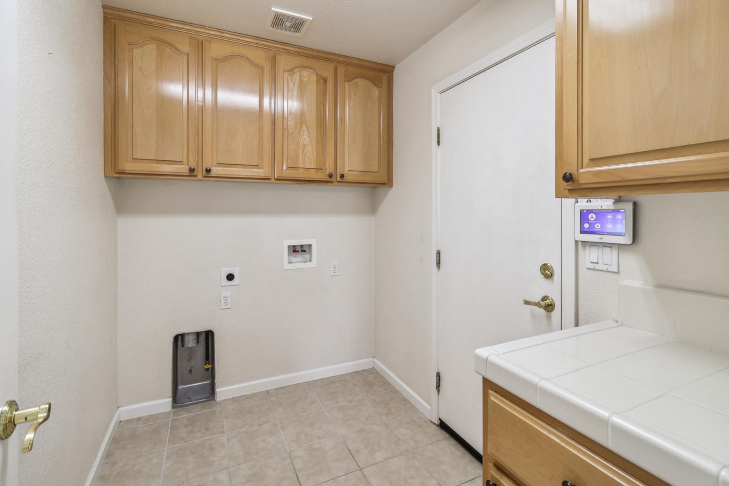 Detail Gallery Image 58 of 67 For 2039 Petruchio Way, Roseville,  CA 95661 - 4 Beds | 3 Baths