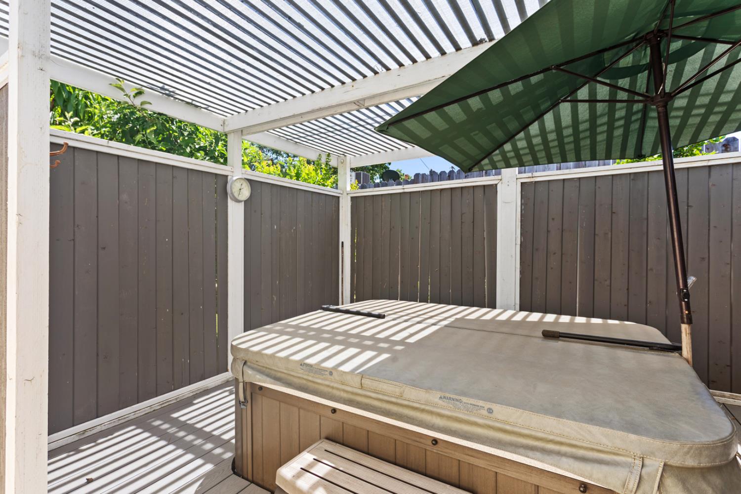Detail Gallery Image 28 of 29 For 3136 Chelsea Rd, Sacramento,  CA 95864 - 4 Beds | 2 Baths