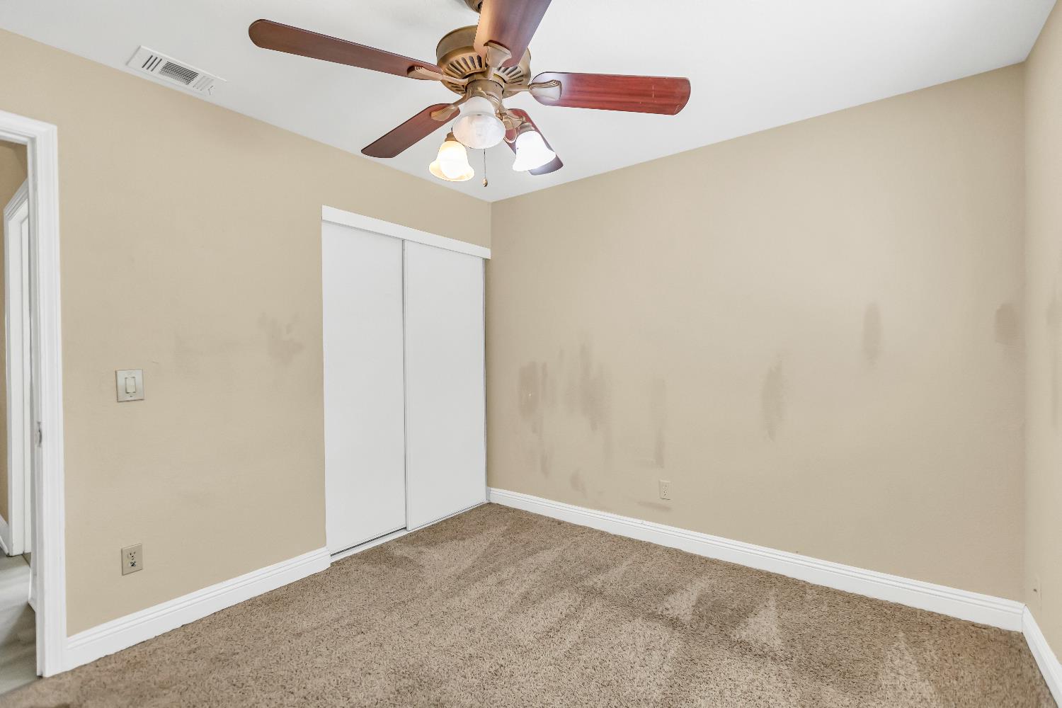 Detail Gallery Image 24 of 38 For 8401 Sunblaze Way, Sacramento,  CA 95823 - 3 Beds | 2 Baths
