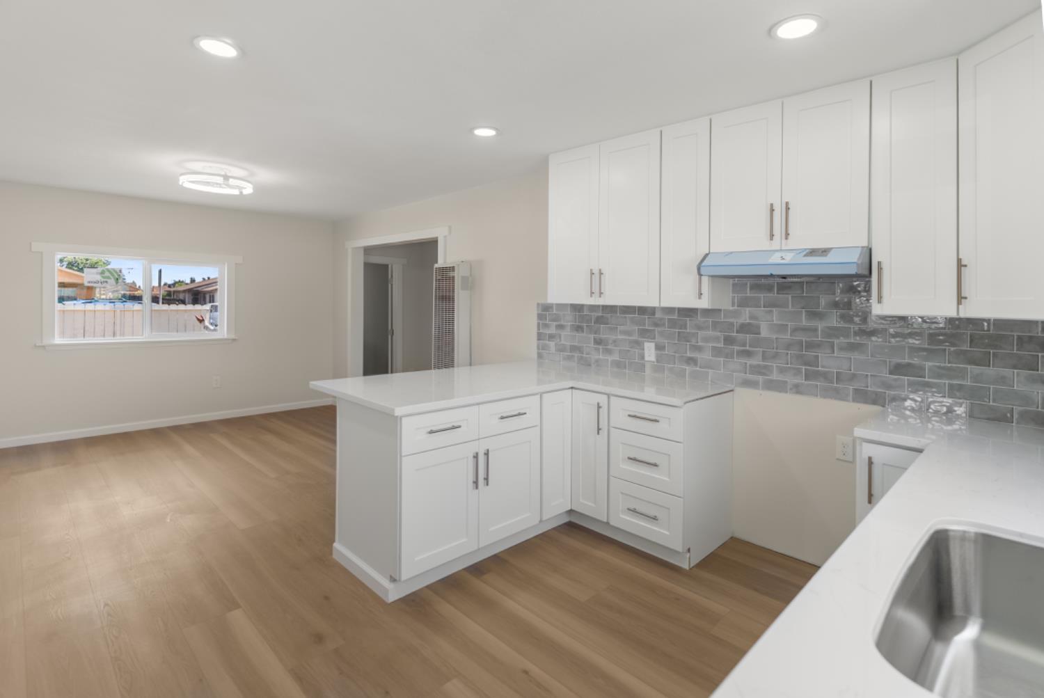 Detail Gallery Image 7 of 32 For 6301 Palmer Ave, Riverbank,  CA 95367 - 2 Beds | 1 Baths