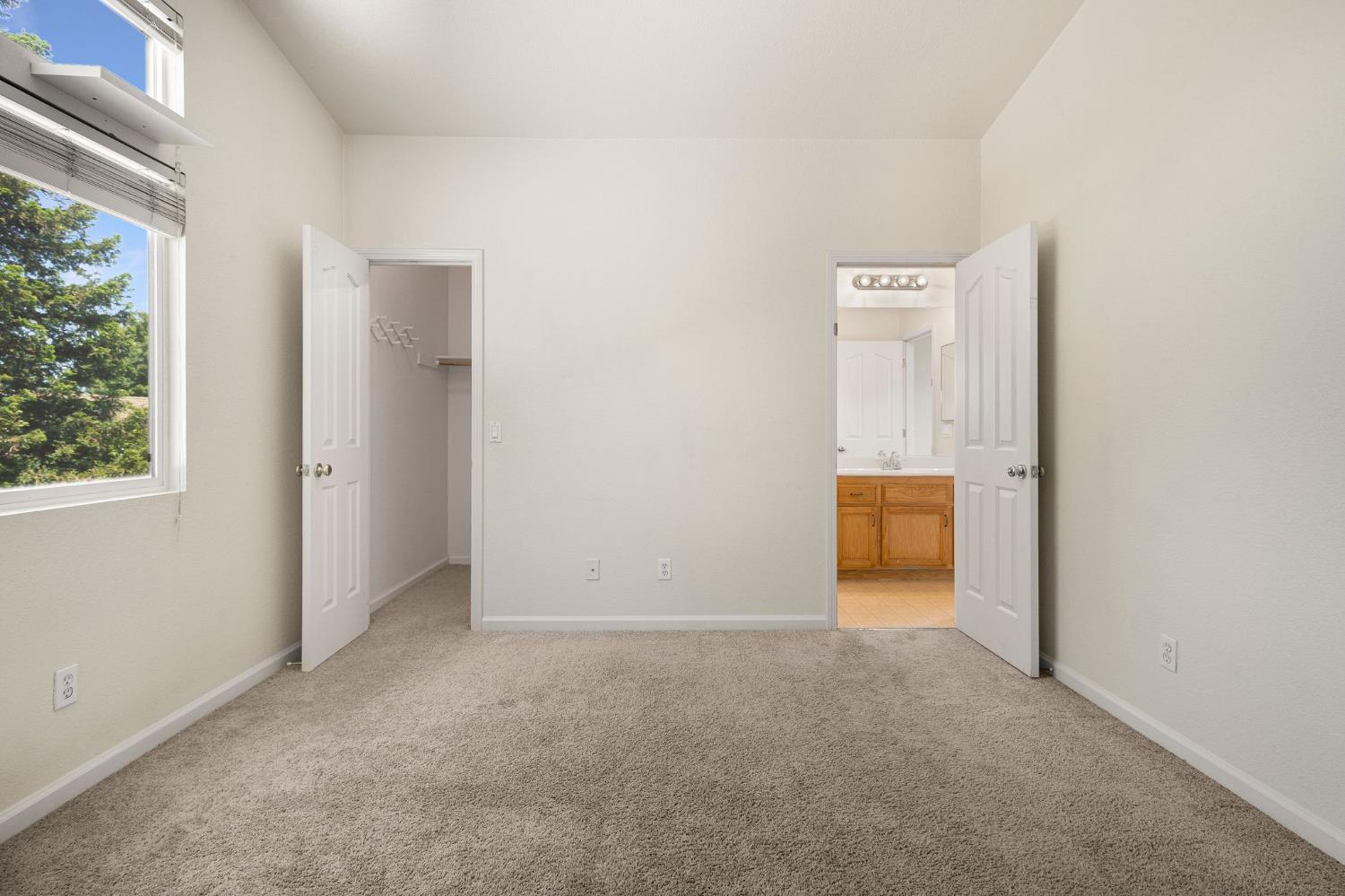 Detail Gallery Image 34 of 51 For 1637 Dreamy Way, Sacramento,  CA 95835 - 3 Beds | 3 Baths