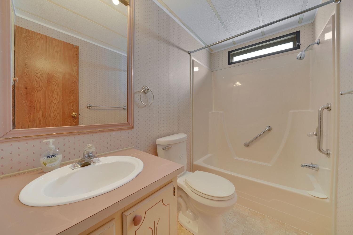 Detail Gallery Image 19 of 37 For 20 Rollingwood Dr 63, Jackson,  CA 95642 - 2 Beds | 2 Baths